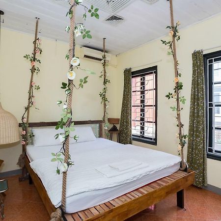 Hanoian Backpack Hostel Экстерьер фото