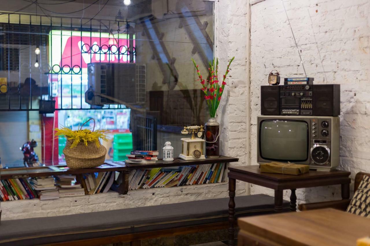 Hanoian Backpack Hostel Экстерьер фото
